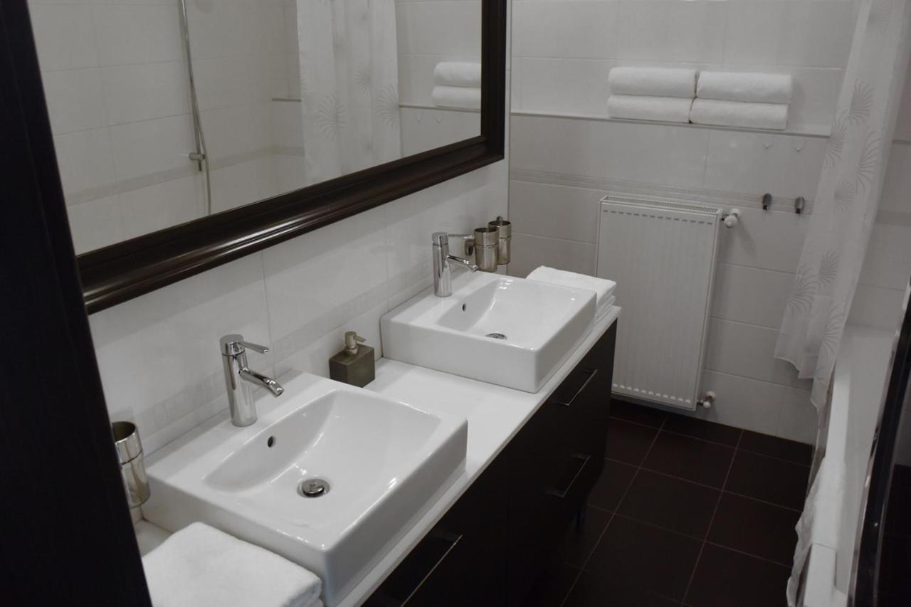 Apartman Dc2 Appartement Decin Buitenkant foto