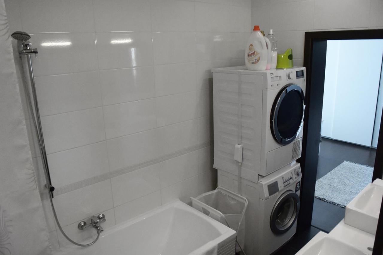 Apartman Dc2 Appartement Decin Buitenkant foto